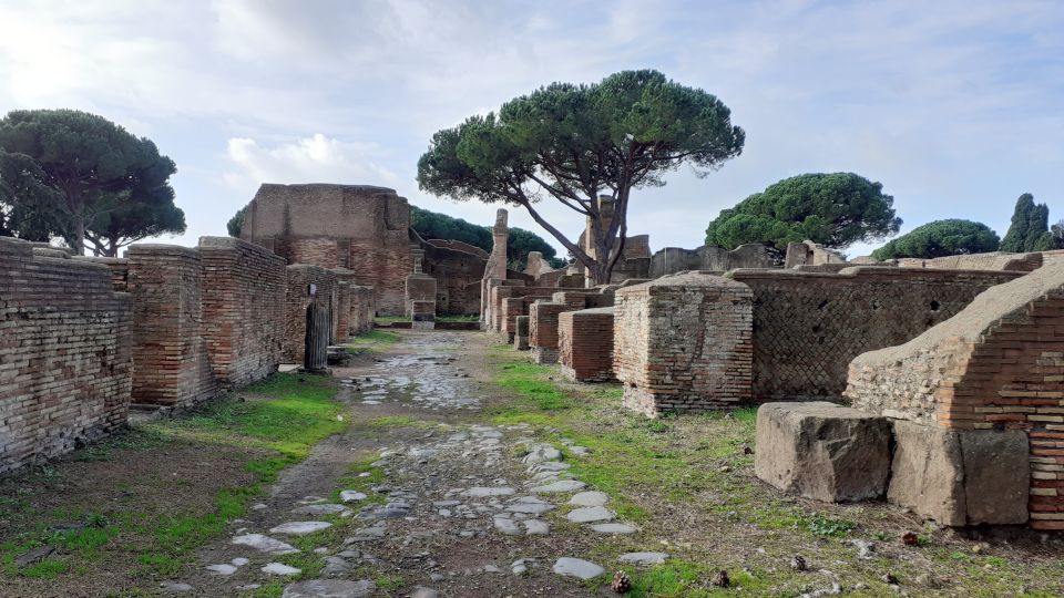 Rome: Ostia Antica Private Guided Tour