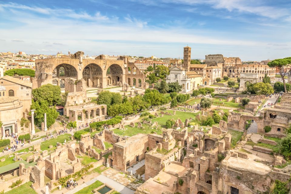 Rome: Private Colosseum Experience and Ancient Ruins Tour