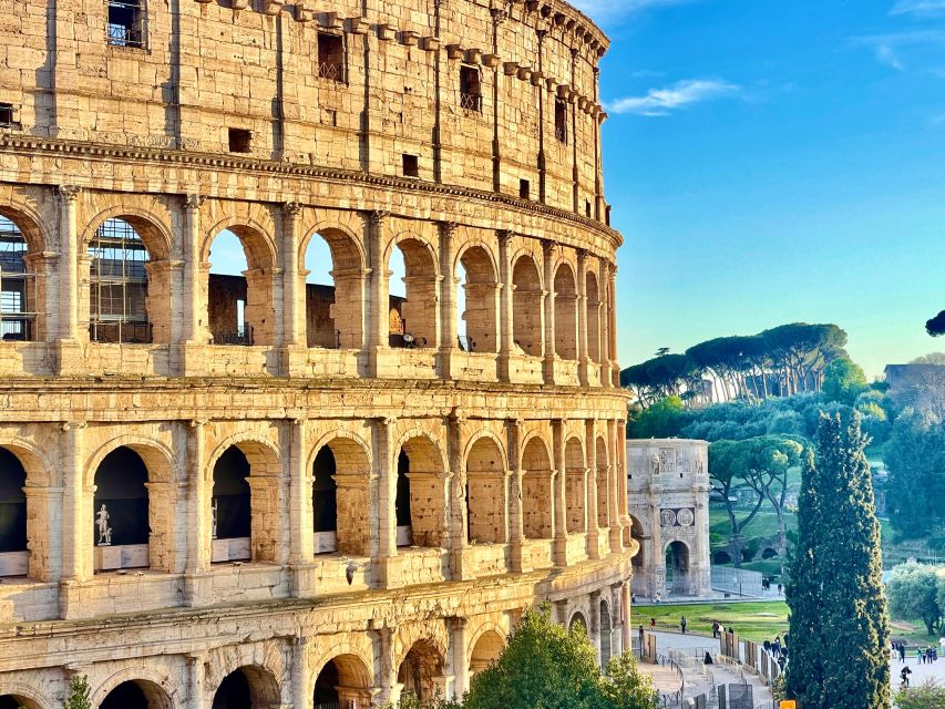 Rome: Private Colosseum Guided Tour With Food & Wine Tasting