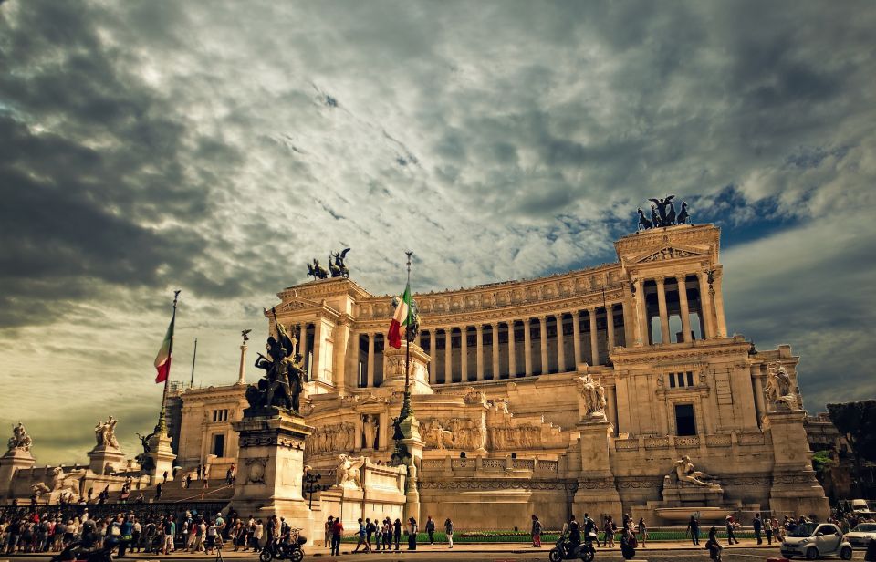 Rome: Private Customized Walking Tour With a Local Host