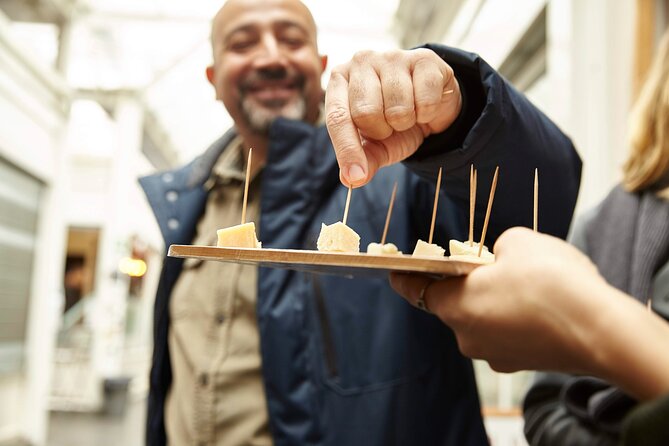 Rome: Testaccio Neighborhood Small-Group Food and Market Tour