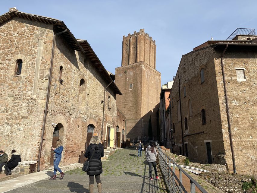 Rome: Trajan Markets Experience With Multimedia Video