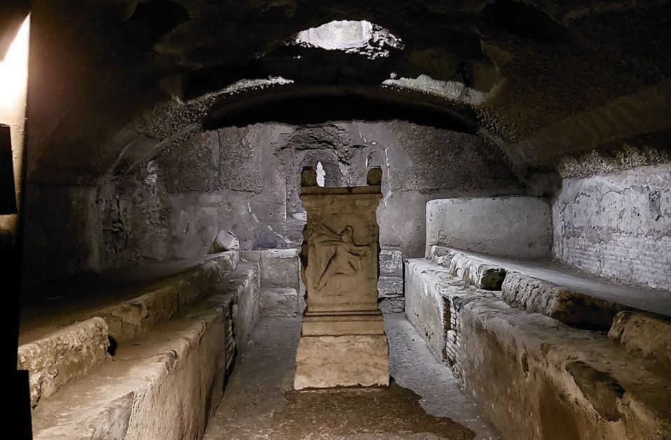 Rome: Underground City Tour With Basilica and Tombs