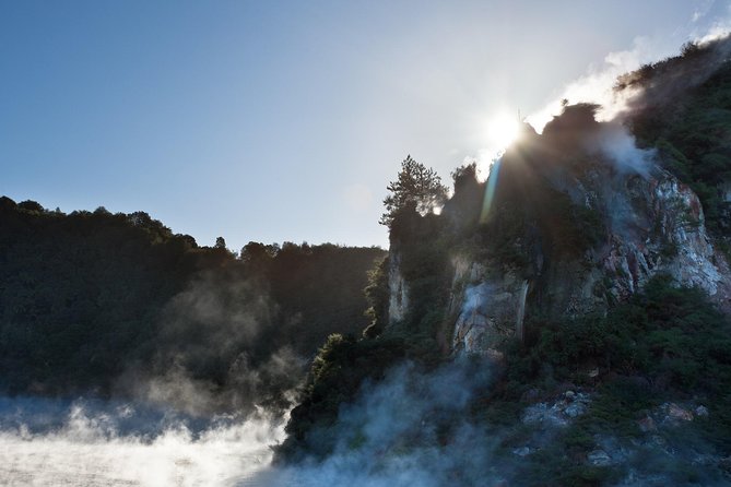 Rotorua Based Small Group Morning Tour Waimangu and Wai O Tapu