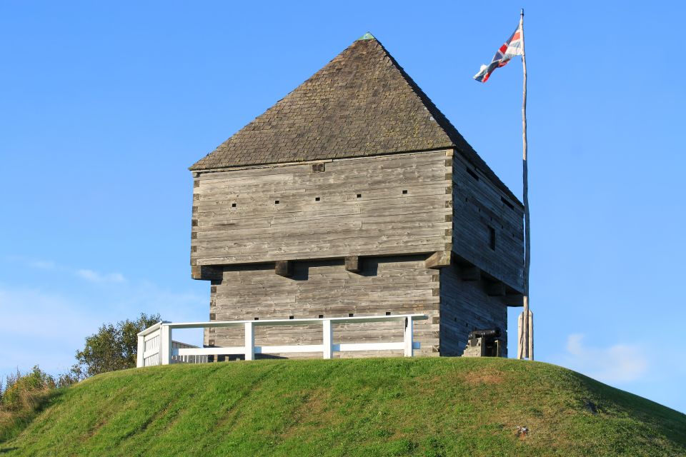 Saint John: Fort La Tour and Martello Tower Guided Trip