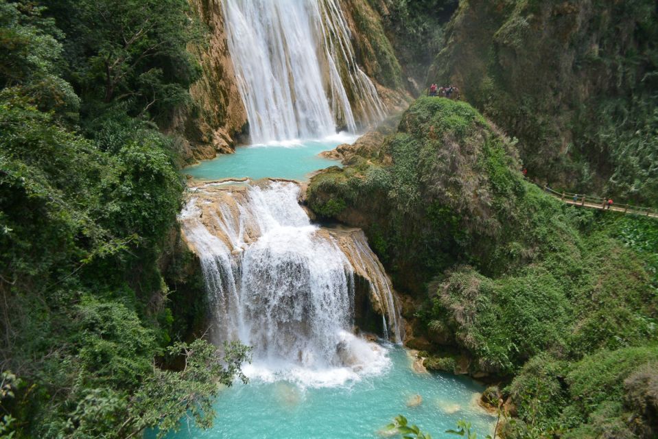 San Cristobal: Chiflon Waterfalls & Montebello Day Tour