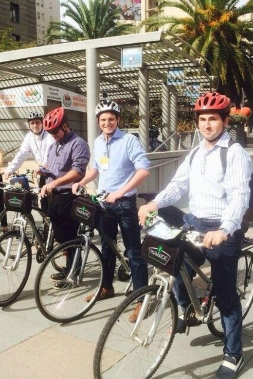 San Francisco: Marina Waterfront Self Guided Bike Rental