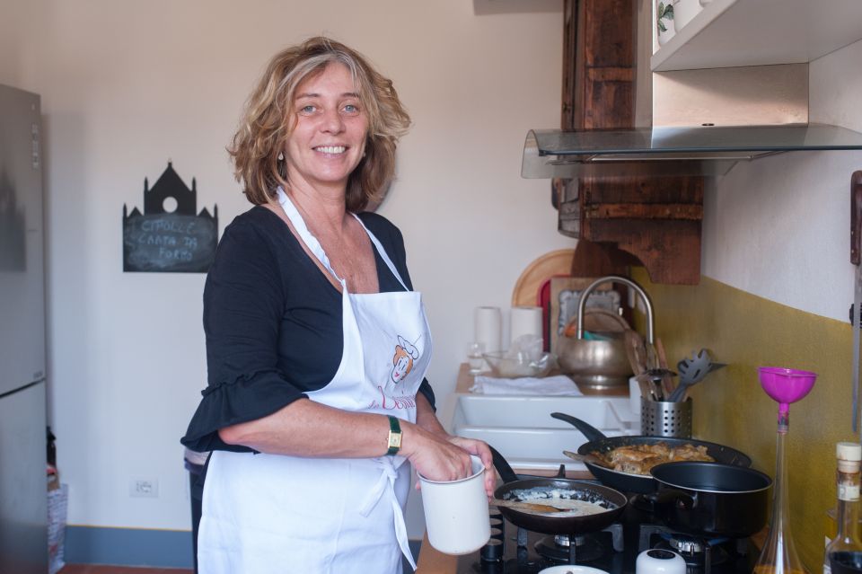 San Gimignano: Private Cooking Class at a Locals Home