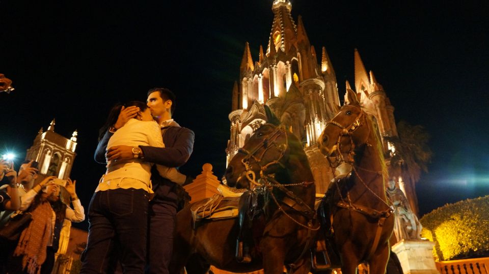 San Miguel: Romantic Horseback Riding at Sunset