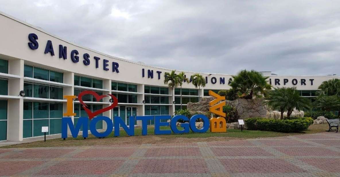 Sangster Airport: 1-Way Private Transfer to Ocho Rios - Airport Transfer Service Details