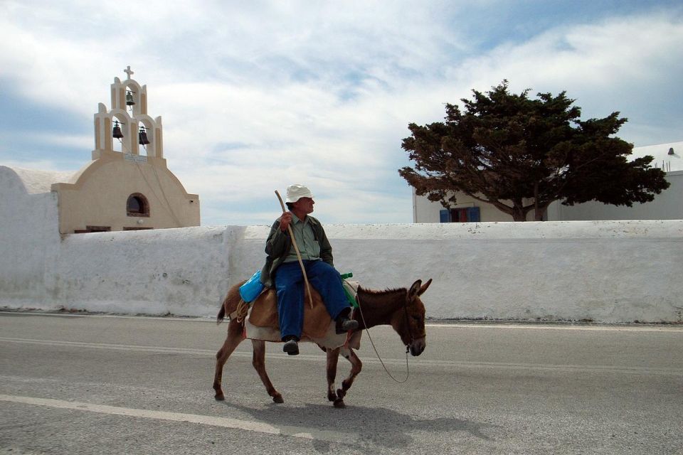 Santorini Fully Customizable Tour