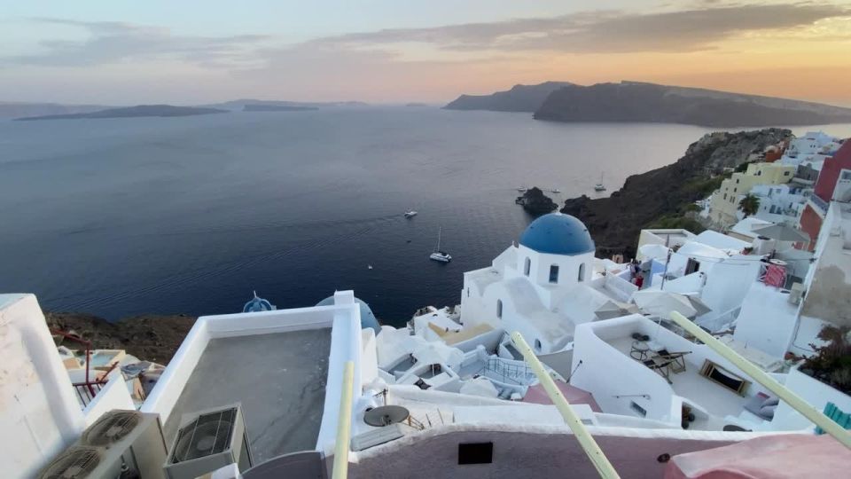 Santorini : Oia and Ammoudi – Private Sunset Experience