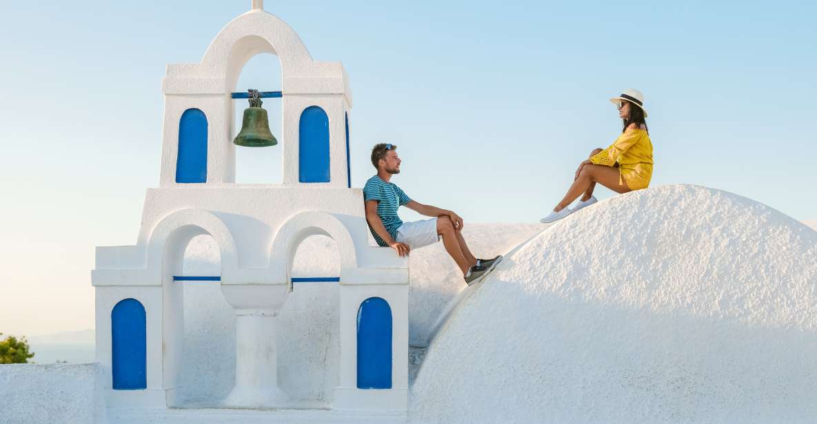 Santorini: Oia Village Professional Photo Shoot