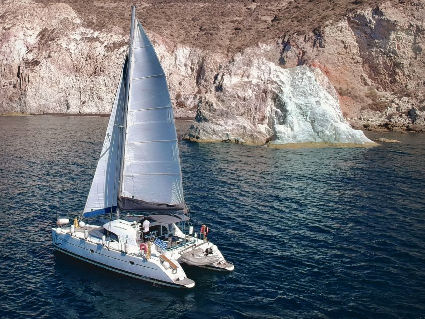 Santorini: Private Catamaran Excursion With Food and Drinks