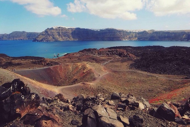 Santorini Volcanic Islands Cruise: Volcano,Hot Springs,Thirassia and Oia Sunset