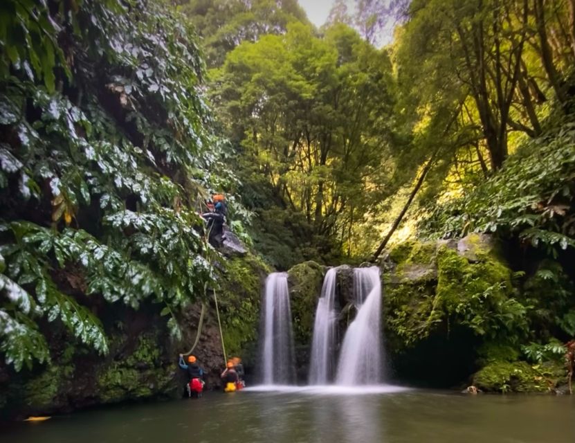 Sao Miguel: Caldeiroes Canyoning Experience