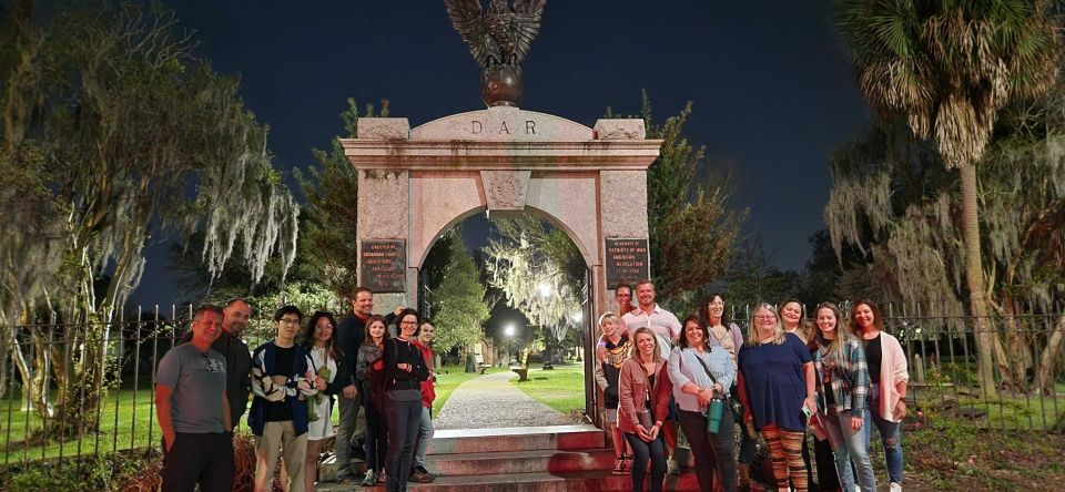 Savannah: Grave Tales Walking Tour