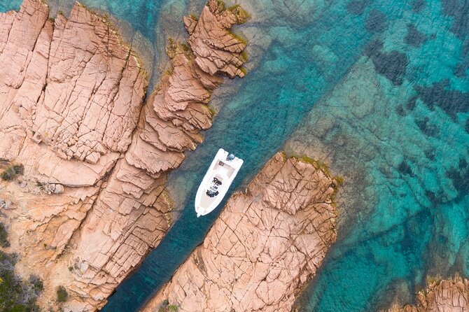 Scandola – Girolata – Calanques De Piana – Capo Rosso Excursion