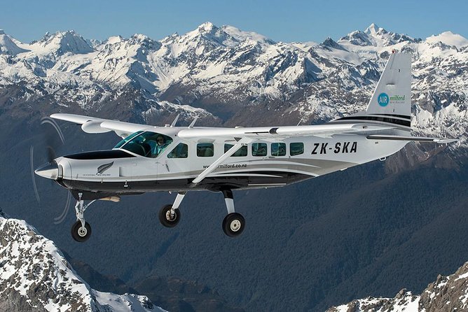 Scenic Flight Transfer to Queenstown From Milford Sound