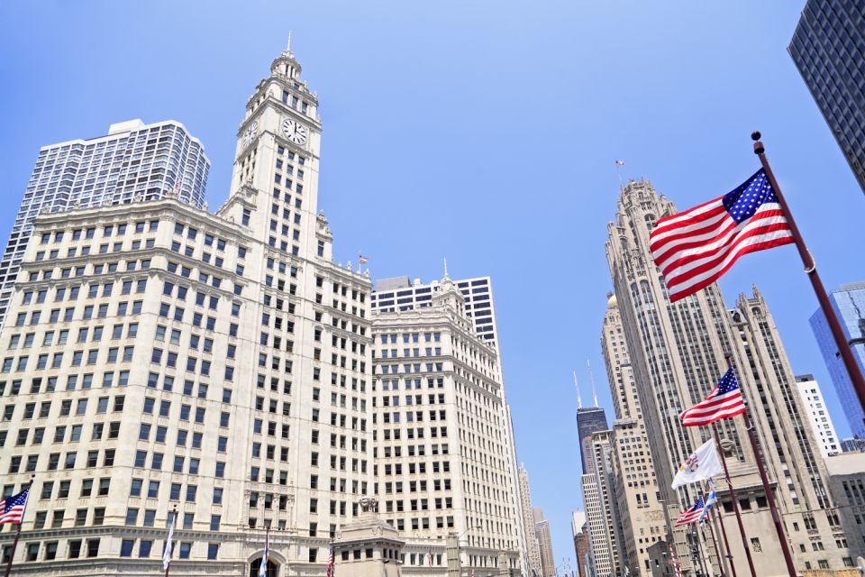 Self-Guided Chicago Walking Tours