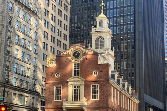 Self Guided Classic Freedom Trail Location Aware (GPS) Walking Audio Tour - Key Sites Along the Trail