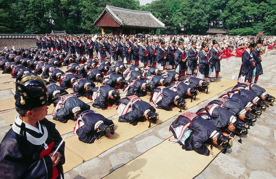 Seoul: UNESCO Heritage Palace, Shrine, and More Tour - Tour Overview