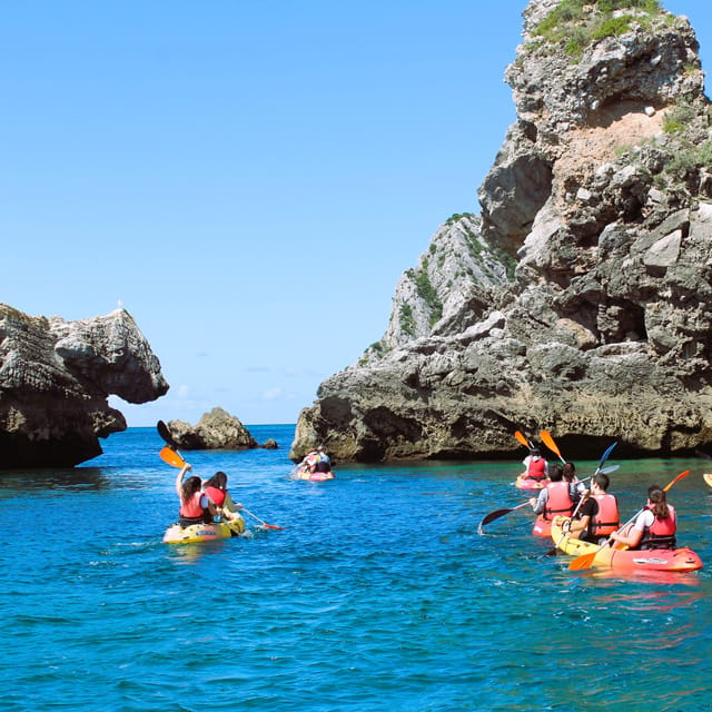 Sesimbra: Ribeiro Cavalo Beach, Caves, & Arrábida Kayak Tour