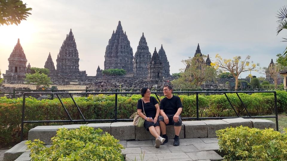 Setumbu Sunrise Borobudur, and Prambanan, With Lunch Option