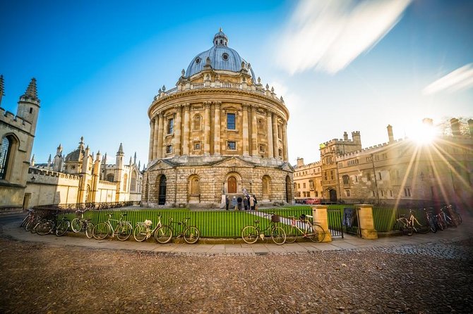 Shared | Oxford Uni Walking Tour W/Opt New College Entry