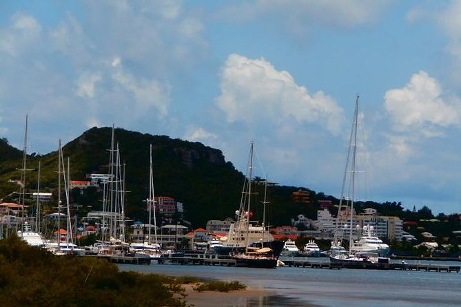 Shore Excursion: Philipsburg to Marigot Sightseeing Tour