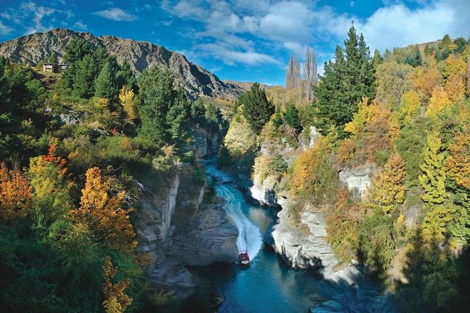 Shotover River Extreme Jet Boat Ride in Queenstown