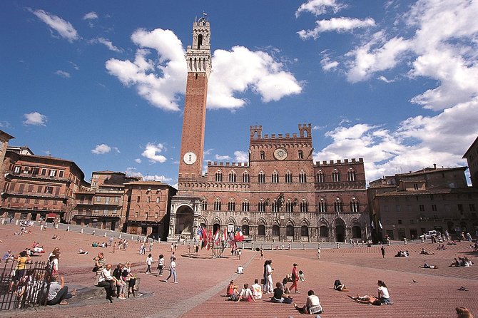 Siena San Gimignano Pisa Escorted Transport and Optional Lunch