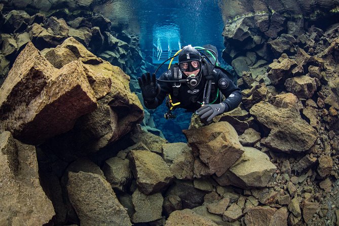 Silfra Fissure Freshwater Scuba Diving Tour From Reykjavik