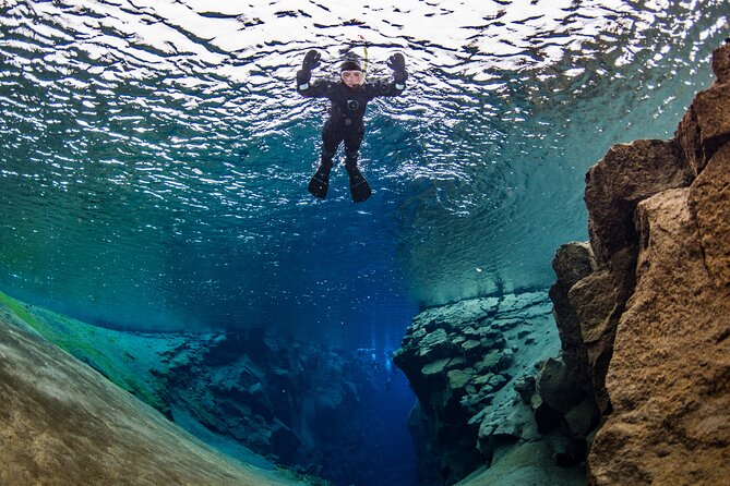 Silfra Private Snorkeling Between Tectonic Plates