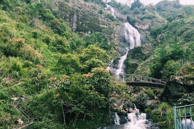 Silver and Love Waterfall, Lonely Tree Private Tour By Car