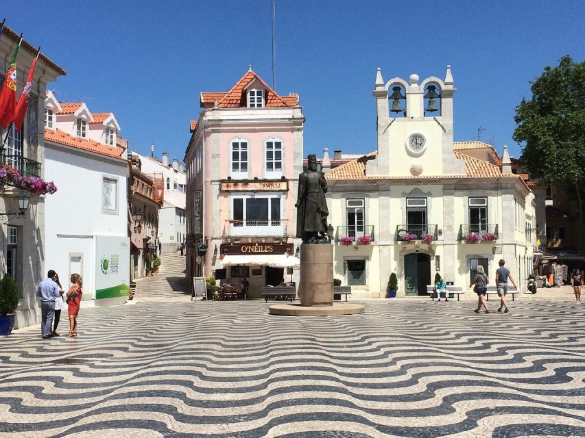 Sintra and Cascais: Private Day Tour From Lisbon