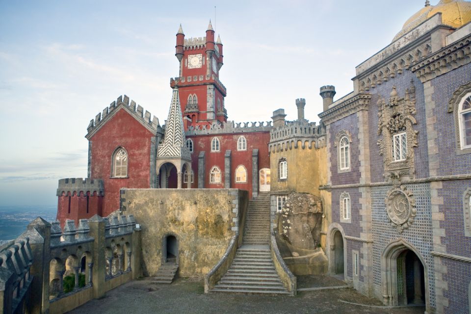 Sintra: City Exploration Game and Tour