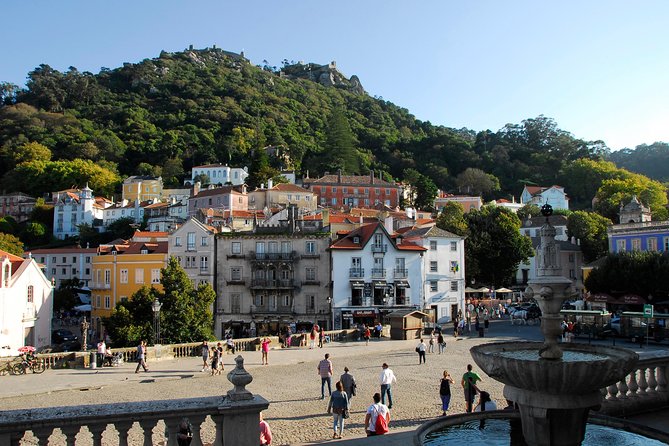 Sintra Palaces Private Tour With Pena Palace and Quinta Da Regaleira