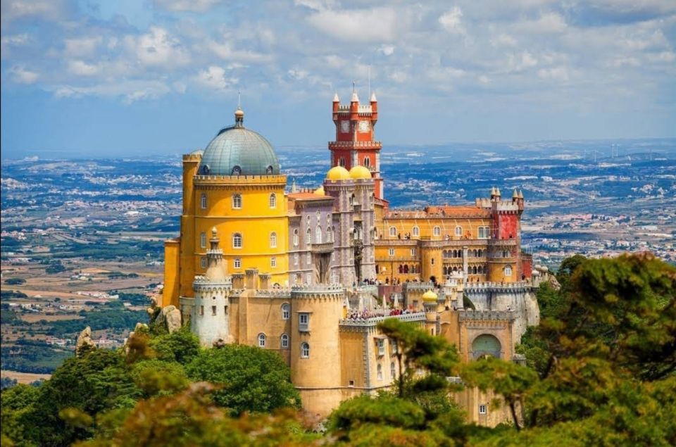 Sintra: Private and Customizable Tour