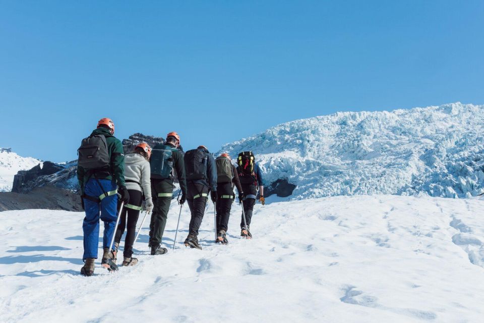 Skaftafell: Blue Ice Cave and Glacier Hiking Tour