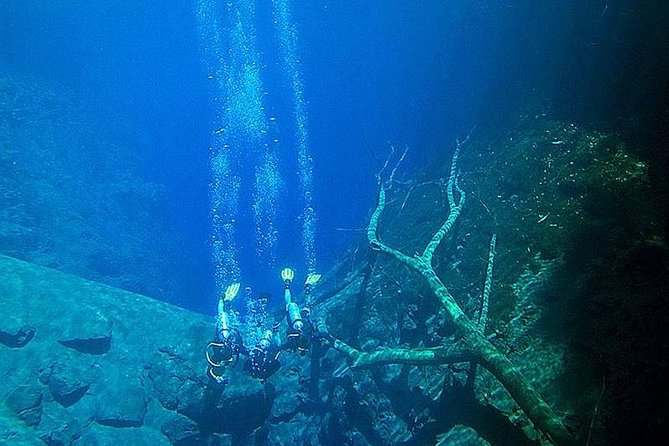 Skip the Line: Lagoa Misteriosa Admission Ticket With Scuba Diving Experience