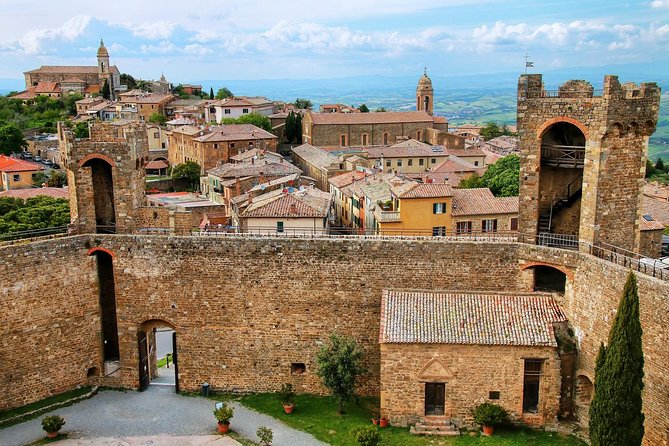 Small Group Brunello Di Montalcino Wine Tour From Siena