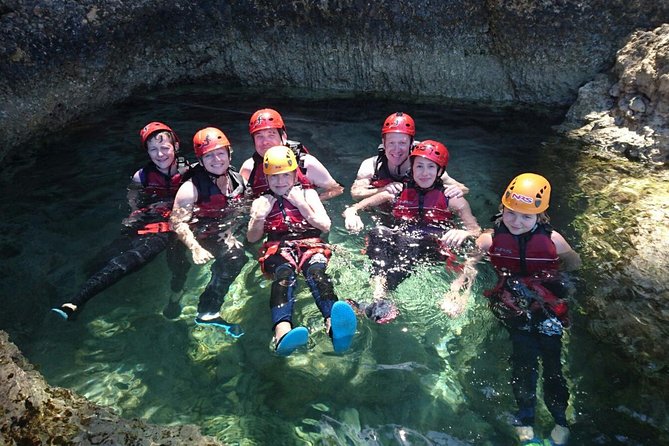 Small-Group Cliff Jumping Experience in Mallorca