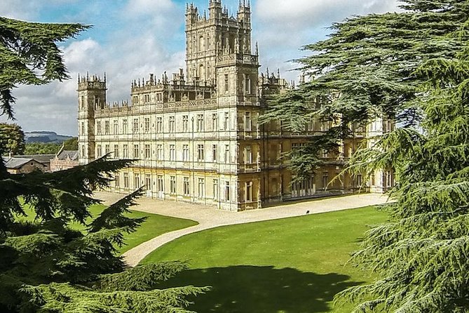 Small-Group Downton Abbey and Highclere Castle Tour From London - Tour Overview