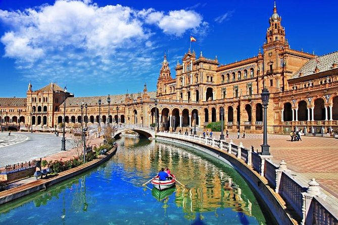 Small Group Granada and Alhambra Tour From Seville