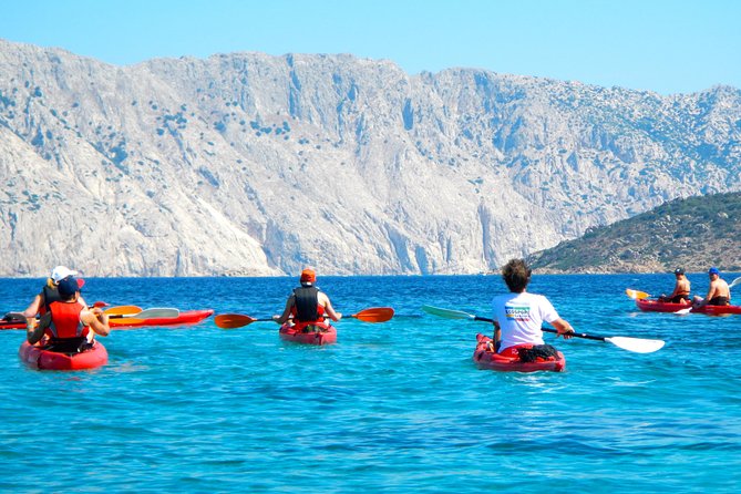 Small Group Kayak Tour With Snorkeling and Fruit - Kayaking and Snorkeling Experience