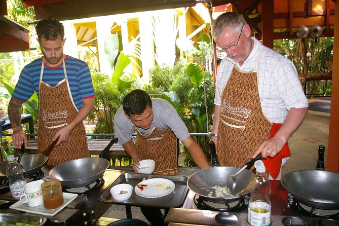 Small-Group Smart Thai Cooking Class in Krabi