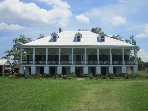 Small-Group Whitney Plantation, Museum of Slavery and St. Joseph Plantation Tour