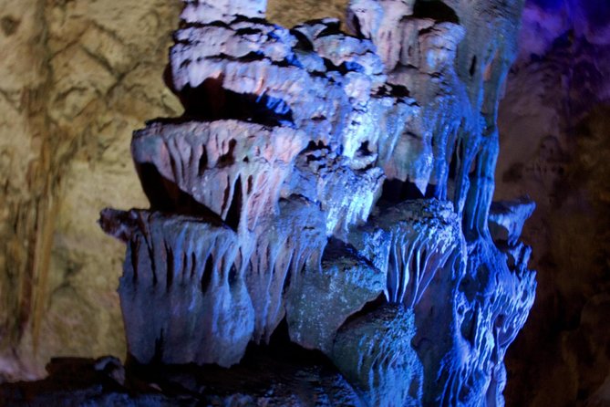 Spectacular Cave Guided Tour From Alicante - Itinerary Details