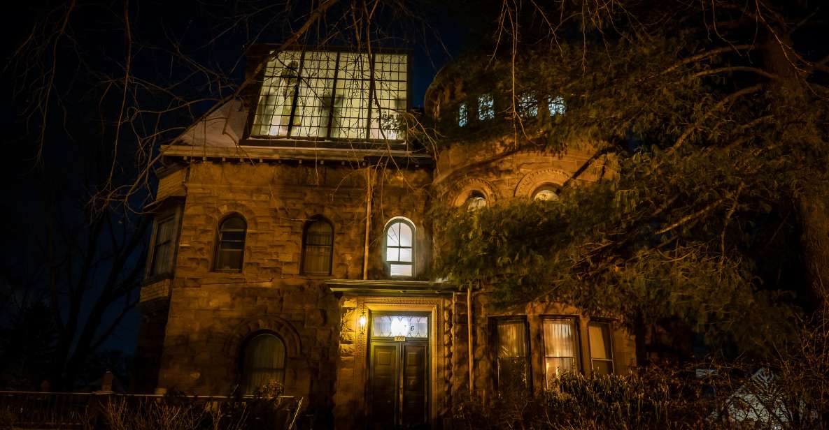 St. Paul: Mansions of Mystery Twin Cities Ghost Walking Tour